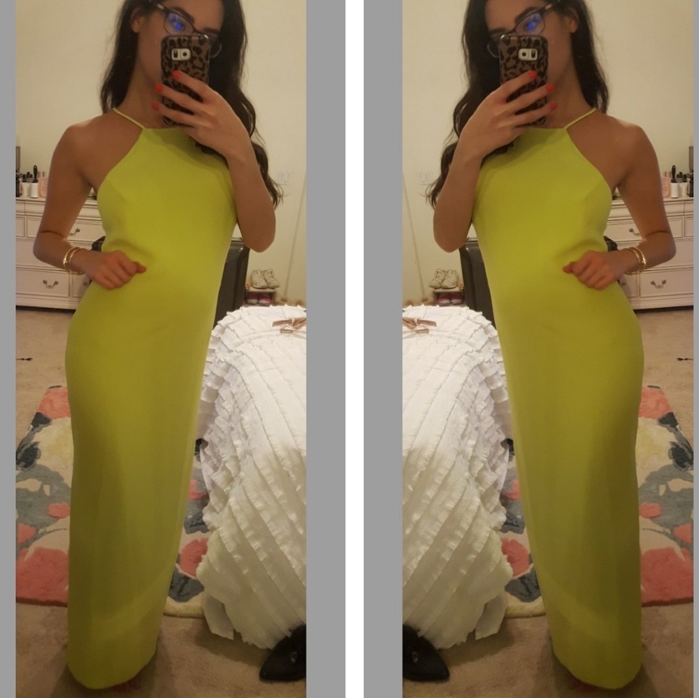 Trina Turk vina crepe halter gown size 6